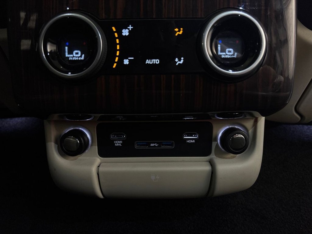 USED 2019 19 LAND ROVER RANGE ROVER 5.0 P525 V8 Autobiography SUV 5dr Petrol Auto 4WD Euro 6 (s/s) LWB (525 ps) HUD|LASER HEADLIGHTS|2 OWNERS