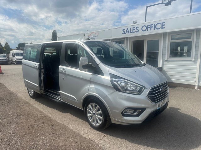 View our FORD TOURNEO CUSTOM