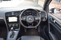 USED 2017 17 VOLKSWAGEN GOLF 2.0 TSI BlueMotion Tech R Hatchback 3dr Petrol DSG 4Motion Euro 6 (s/s) (310 ps) PAN ROOF / GENUINE OETTINGER