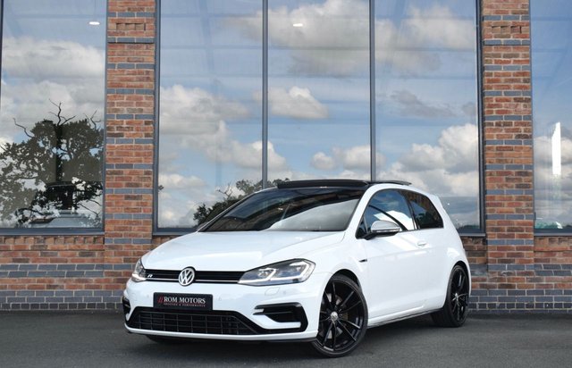 2017 17 Volkswagen Golf 2.0 TSI BlueMotion Tech R Hatchback 3dr Petrol DSG 4Motion Euro 6 (s/s) (310 ps)