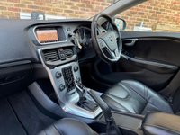USED 2019 69 VOLVO V40 1.5 T3 Inscription Edition Hatchback 5dr Petrol Auto Euro 6 (s/s) (152 ps) 