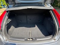 USED 2019 69 VOLVO V40 1.5 T3 Inscription Edition Hatchback 5dr Petrol Auto Euro 6 (s/s) (152 ps) 