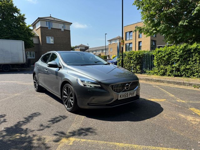 View our Volvo V40 1.5 T3 Inscription Edition Hatchback 5dr Petrol Auto Euro 6 (s/s) (152 ps)