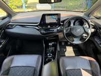 USED 2017 17 TOYOTA C-HR 1.2 VVT-i Excel SUV 5dr Petrol Manual Euro 6 (s/s) (115 ps) Heated Seats, Reverse Camera