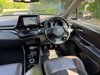 USED 2017 17 TOYOTA C-HR 1.2 VVT-i Excel SUV 5dr Petrol Manual Euro 6 (s/s) (115 ps) Heated Seats, Reverse Camera