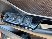 USED 2017 17 TOYOTA C-HR 1.2 VVT-i Excel SUV 5dr Petrol Manual Euro 6 (s/s) (115 ps) Heated Seats, Reverse Camera