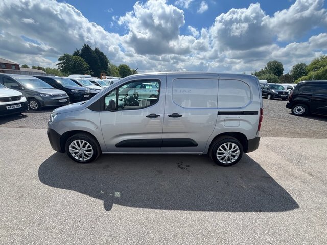 View our CITROEN BERLINGO