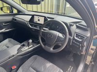 USED 2024 24 LEXUS UX 300e 72.8kWh SUV 5dr Electric Auto (204 ps) ELEC SEATS | GPS | LEXUS LINK