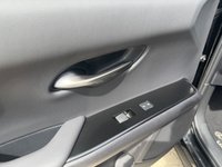 USED 2024 24 LEXUS UX 300e 72.8kWh SUV 5dr Electric Auto (204 ps) ELEC SEATS | GPS | LEXUS LINK