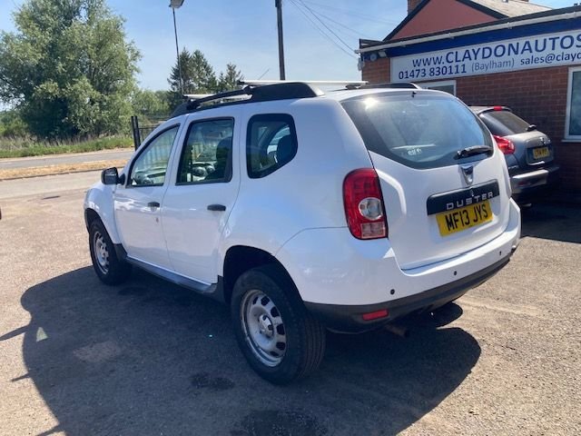 View our DACIA DUSTER