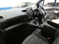 USED 2022 22 VAUXHALL COMBO LIFE 1.5 Turbo D SE XL MPV 5dr Diesel Manual 6Spd Euro 6 (s/s) (7 Seat) (100 ps) 7 SEATS APP SAT NAV REAR VIEW CAMERA CRUISE CONTROL PARKING SENSORS 1 OWNER EXCELLENT SERVICE HISTORY WARRANTY