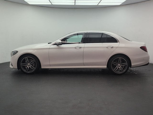 USED 2016 11 Mercedes-Benz E Class 2.0 E220d Amg Line (premium Plus) Saloon 4dr Diesel G-Tronic+ Euro 6 (s/S) (194 Ps) - Heated Seats + Parking Camera
