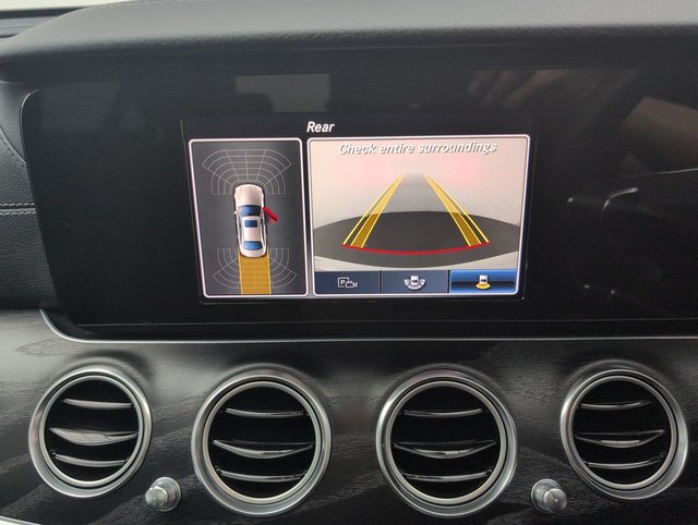 USED 2016 11 Mercedes-Benz E Class 2.0 E220d Amg Line (premium Plus) Saloon 4dr Diesel G-Tronic+ Euro 6 (s/S) (194 Ps) - Heated Seats + Parking Camera