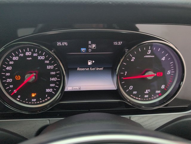 USED 2016 11 Mercedes-Benz E Class 2.0 E220d Amg Line (premium Plus) Saloon 4dr Diesel G-Tronic+ Euro 6 (s/S) (194 Ps) - Heated Seats + Parking Camera