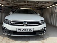 USED 2020 20 VOLKSWAGEN PASSAT 1.4 TSI 13kWh GTE Estate 5dr Petrol Plug-in Hybrid DSG Euro 6 (s/s) (218 ps)+1 OWNER FROM NEW+2 KEYS+FSH+2 CABLES+MEDIA+LEATHER+NAVIGATION+BLUETOOTH+ 2 KEYS+2 CABLES+FSH+CRUISE+NAV+1 OWNER FROM NEW+PARK CONTROL+MEDIA+FULL LEATHER HEATED SEATS+CLIMATE+BLUETOOTH+ALLOYS+HPI CLEAR