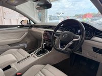 USED 2020 20 VOLKSWAGEN PASSAT 1.4 TSI 13kWh GTE Estate 5dr Petrol Plug-in Hybrid DSG Euro 6 (s/s) (218 ps)+1 OWNER FROM NEW+2 KEYS+FSH+2 CABLES+MEDIA+LEATHER+NAVIGATION+BLUETOOTH+ 2 KEYS+2 CABLES+FSH+CRUISE+NAV+1 OWNER FROM NEW+PARK CONTROL+MEDIA+FULL LEATHER HEATED SEATS+CLIMATE+BLUETOOTH+ALLOYS+HPI CLEAR