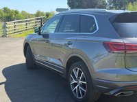 USED 2019 19 VOLKSWAGEN TOUAREG 3.0 TDI V6 R-Line SUV 5dr Diesel Tiptronic 4Motion Euro 6 (s/s) (286 ps) 