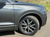 USED 2019 19 VOLKSWAGEN TOUAREG 3.0 TDI V6 R-Line SUV 5dr Diesel Tiptronic 4Motion Euro 6 (s/s) (286 ps) 