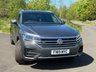 USED 2019 19 VOLKSWAGEN TOUAREG 3.0 TDI V6 R-Line SUV 5dr Diesel Tiptronic 4Motion Euro 6 (s/s) (286 ps) 