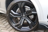 USED 2022 22 VOLVO XC90 2.0 B5 MHEV R-DESIGN PRO  BODYKIT HARMAN KARDON PANO 7 SEATS