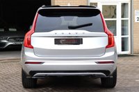USED 2022 22 VOLVO XC90 2.0 B5 MHEV R-DESIGN PRO  BODYKIT HARMAN KARDON PANO 7 SEATS