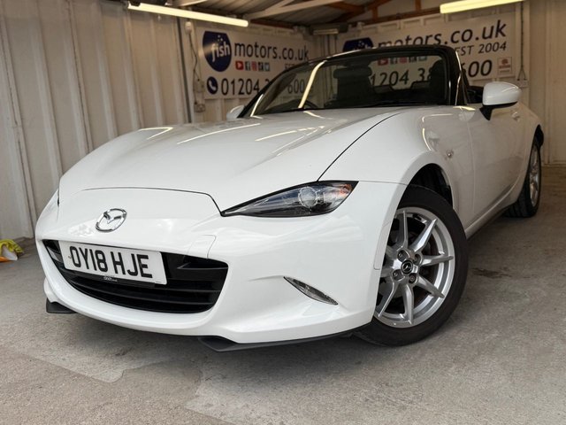View our Mazda MX-5 1.5 SKYACTIV-G SE Convertible 2dr Petrol Manual Euro 6 (131 ps)+1 FORMER KEEPER+HISTORY+MEDIA+BLUETOOTH+ALLOYS+AIRCON+USB+AUX+
