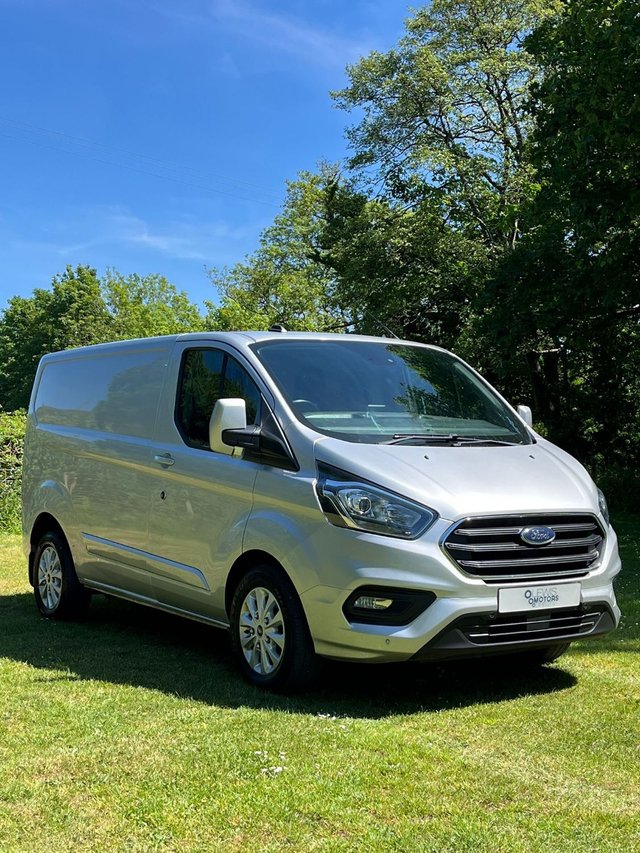 View our FORD TRANSIT CUSTOM