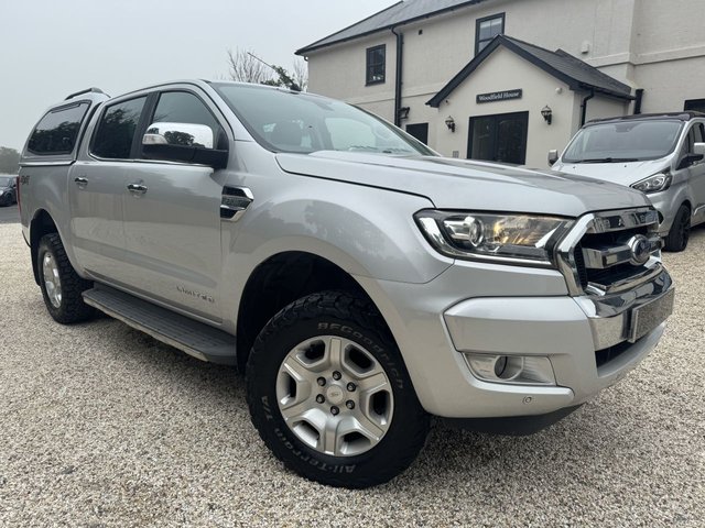 2017 17 Ford Ranger 2.2 TDCi Limited Super Pickup Extended Cab 4dr Diesel Manual 4WD Euro 5 (150 ps)