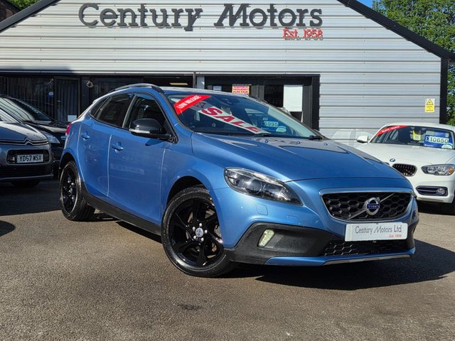 2014 64 Volvo V40 Cross Country 1.6 D2 Lux Hatchback 5dr Diesel Manual Euro 5 (s/s) (115 ps)