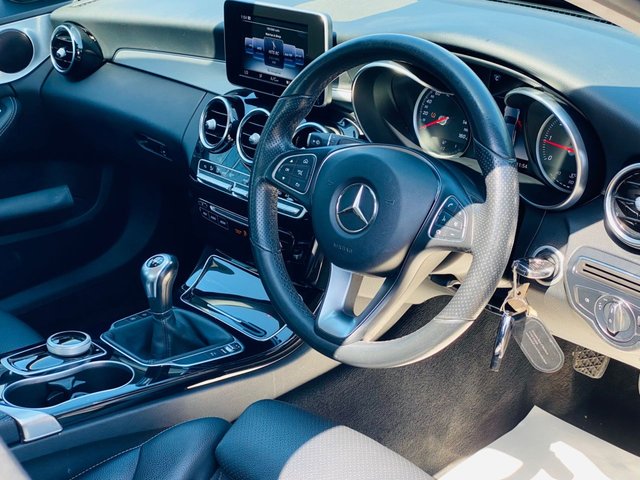 2018 Mercedes-Benz C-Class 1.6L Sport 4dr - Photo 2