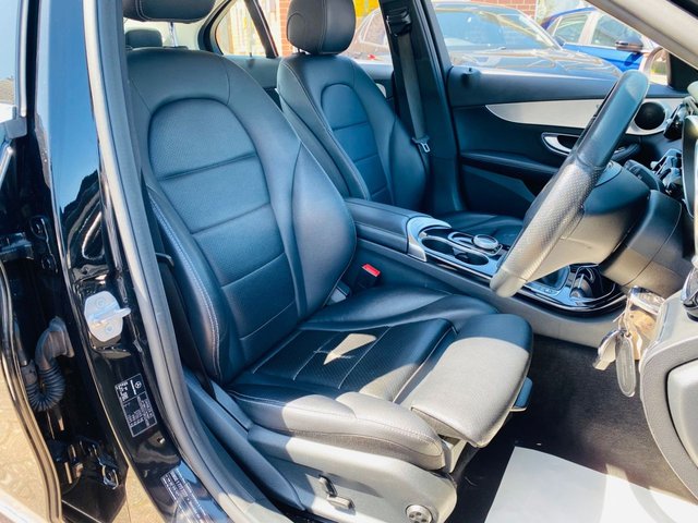 2018 Mercedes-Benz C-Class 1.6L Sport 4dr - Photo 4