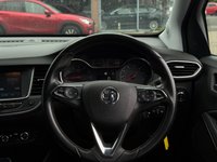 USED 2019 19 VAUXHALL CROSSLAND X 1.2 Turbo GPF Elite SUV 5dr Petrol Auto Euro 6 (s/s) (110 ps) CRUISE CONTROL +  BLUETOOTH +  DAB RADIO +  LANE ASSIST +  AUTO START/STOP +  DAY TIME RUNNING LIGHTS +  REAR PARKING SENSORS +  HALF LEATHER TRIM +  PRIVACY GLASS +  17 INCH ALLOY WHEELS +
