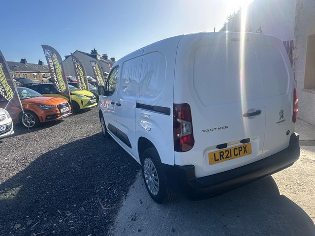 2021 PEUGEOT PARTNER - Photo 7