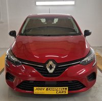 USED 2022 72 RENAULT CLIO 1.0 TCe Evolution Hatchback 5dr Petrol Manual Euro 6 (s/s) (90 ps) Dec 2022. Full Service History