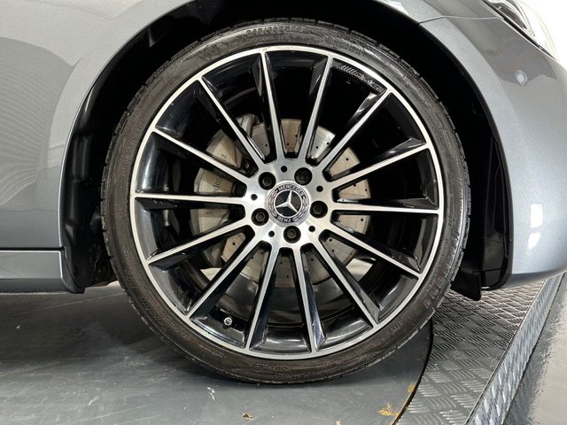 2022 MERCEDES-BENZ E-CLASS 2022 2.0 E220dh MHEV AMG Line Night Edition (Premium Plus) Saloon 4dr Diesel Hybrid G-Tronic+ Euro 6 (s/s) (220 ps)
            *NI CAR*
            
          *NI CAR* - Photo 10