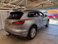 USED 2019 19 VOLKSWAGEN TOUAREG 3.0 TDI V6 SEL SUV 5dr Diesel Tiptronic 4Motion Euro 6 (s/s) (231 ps)+1 FORMER KEEPER+HISTORY+2 KEYS+LEATHER SEATS+MEDI+APPS+NAV+BLUETOOTH+DAB+USB+AUX+ 2 KEYS+1 FORMER KEEPER+HISTORY+FULL LEATHER HEATED SEATS+BLUETOOTH+NEWER SHAPE+PARK CONTROL+CLIMATE+CRUISE+PRIVACY+APPS+DAB+NAV+19" ALLOYS+HPI CLEAR