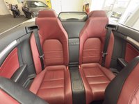USED 2015 15 MERCEDES-BENZ E-CLASS 2.1 E220 BlueTEC AMG Line Cabriolet 2dr Diesel G-Tronic+ Euro 6 (s/s) (177 ps) Cabriolet | AMG Styling | Auto
