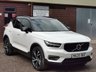 USED 2020 20 VOLVO XC40 2.0 T4 R-Design Pro SUV 5dr Petrol Auto Euro 6 (s/s) (190 ps) LOW MILES & JUST 2 OWNERS!