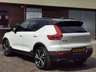 USED 2020 20 VOLVO XC40 2.0 T4 R-Design Pro SUV 5dr Petrol Auto Euro 6 (s/s) (190 ps) LOW MILES & JUST 2 OWNERS!