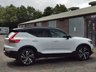 USED 2020 20 VOLVO XC40 2.0 T4 R-Design Pro SUV 5dr Petrol Auto Euro 6 (s/s) (190 ps) LOW MILES & JUST 2 OWNERS!