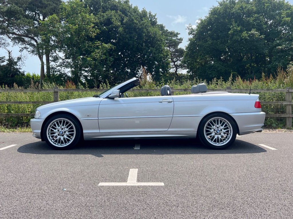 USED 2001 Y BMW 3 SERIES 325Ci Convertible // 2.5 Petrol // Auto (239 g/km, 192 bhp) // px swap 
