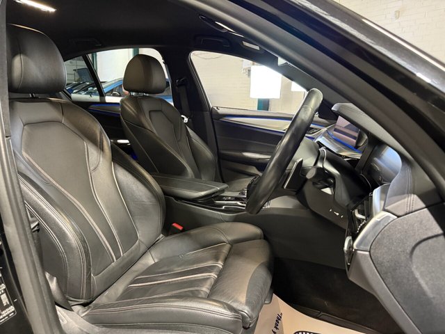 2018 BMW 5 SERIES - Photo 6