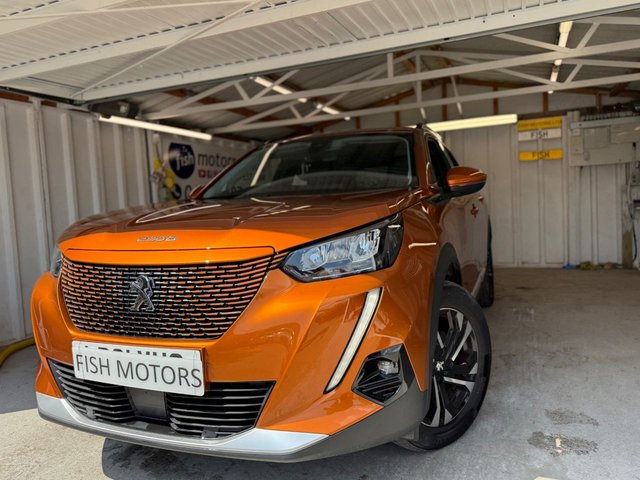 2021 21 PEUGEOT E-2008 50kWh Allure Premium SUV 5dr Electric Auto (136 ps)+1 OWNER FROM NEW+FSH+2 KEYS+MEDIA+CLIMATE+HALF LEATHER SEATS+PRIVACY+APPS+USB+AUX+DAB+ 2 KEYS+1 OWNER FROM NEW+MEDIA+HALF LEATHER SEATS+PARKING SENSORS+PRIVACY+BLUETOOTH+APPS+USB+AUX+DAB+CLIMATE+ALLOYS+CRUISE+HPI CLEAR