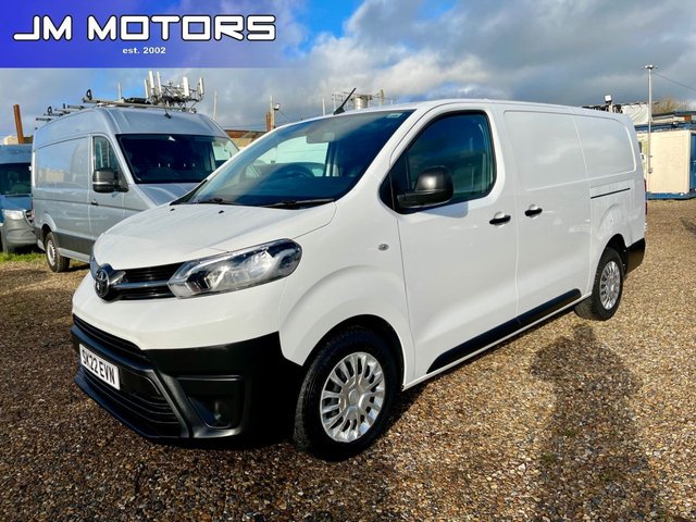 View our Toyota Proace range