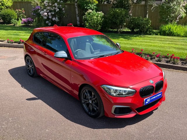 View our BMW 1 SERIES