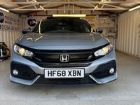 USED 2018 68 HONDA CIVIC 1.0 VTEC Turbo EX Hatchback 5dr Petrol CVT Euro 6 (s/s) (126 ps)+2 KEYS+HISTORY+PANORAMIC SUNROOF+LEATHER HEATED SEATS+NAV+MEDIA+BLUETOOTH+USB+DAB+AUX 2 KEYS+FSH+PANORAMIC SUNROOF+FULL LEATHER SEATS+PARK CONTROL+NAV+PRIVACY+CLIMATE+CRUISE+BLUETOOTH+USB+AUX+DAB+ALLOYS+HEATED FRONT SEATS+HPI CLEAR