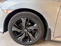 USED 2018 68 HONDA CIVIC 1.0 VTEC Turbo EX Hatchback 5dr Petrol CVT Euro 6 (s/s) (126 ps)+2 KEYS+HISTORY+PANORAMIC SUNROOF+LEATHER HEATED SEATS+NAV+MEDIA+BLUETOOTH+USB+DAB+AUX 2 KEYS+FSH+PANORAMIC SUNROOF+FULL LEATHER SEATS+PARK CONTROL+NAV+PRIVACY+CLIMATE+CRUISE+BLUETOOTH+USB+AUX+DAB+ALLOYS+HEATED FRONT SEATS+HPI CLEAR