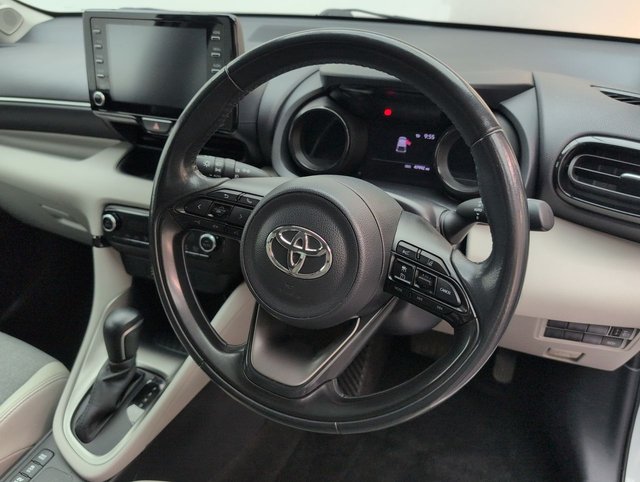 USED 2021 21 Toyota Yaris 1.5 Vvt-H Excel Hatchback 5dr Petrol Hybrid E-Cvt Euro 6 (s/S) (116 Ps) 