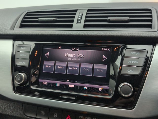 USED 2020 20 Skoda Fabia 1.0 TSI Colour Edition Hatchback 5dr Petrol Manual Euro 6 (s/S) (95 Ps) - Sensors, Air Con, Bluetooth