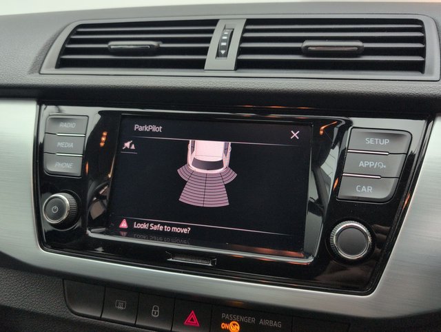 USED 2020 20 Skoda Fabia 1.0 TSI Colour Edition Hatchback 5dr Petrol Manual Euro 6 (s/S) (95 Ps) - Sensors, Air Con, Bluetooth